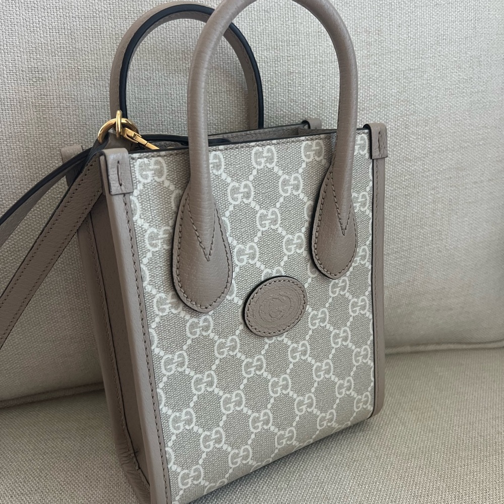 Gucci beige supreme canvas mini tote bag with crossbody strap
